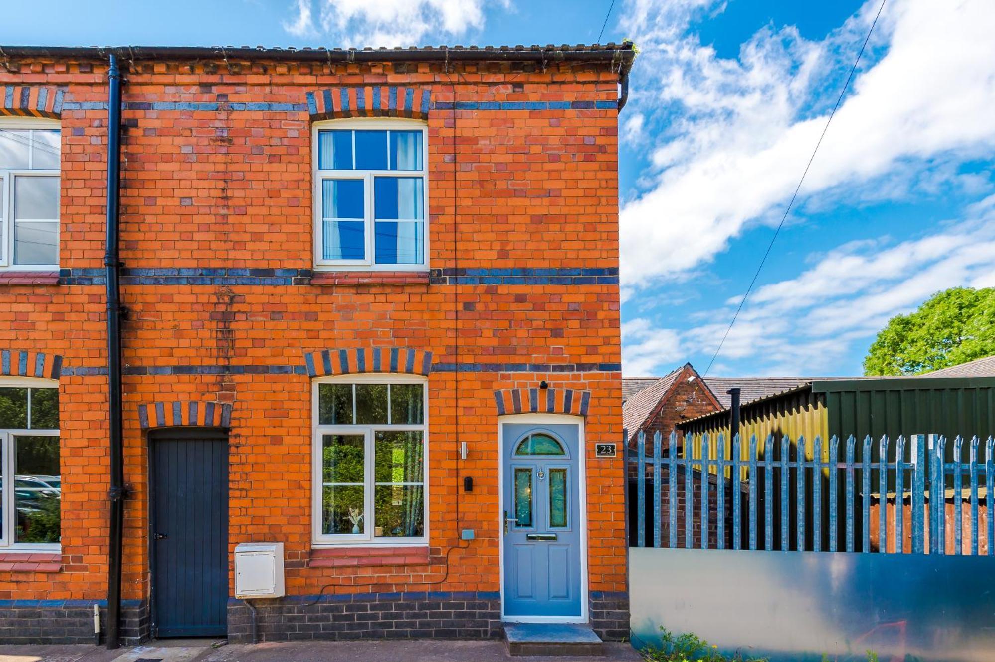 Holiday home Spacious 3-bed In Nantwich: Group-friendly Getaway Nantwich