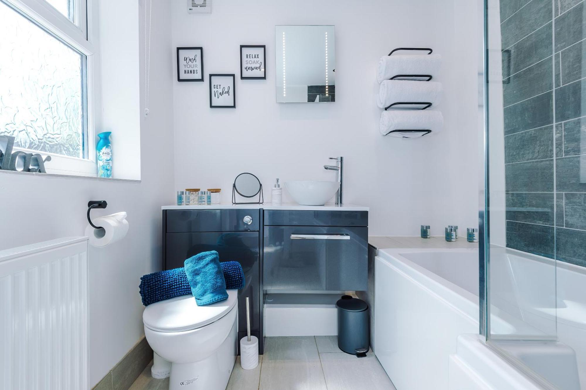 Holiday home Spacious 3-bed In Nantwich: Group-friendly Getaway Nantwich